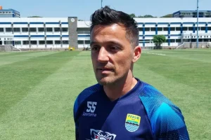 Miro Petric libur panjang