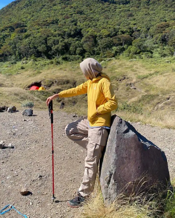 Rekomendasi-Jaket-Gunung-untuk-Aktifitas-Pendakian