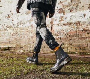 Rekomendasi Sepatu Docmart untuk Pria, Bikin Kamu Tambah Macho!