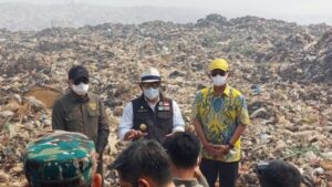 ridwan kamil bandung darurat sampah