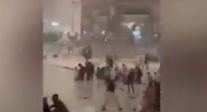 Badai di Masjidil Haram
