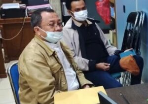 Mantan Direktur Jawa Pos Group Zainal Mutaqqin.