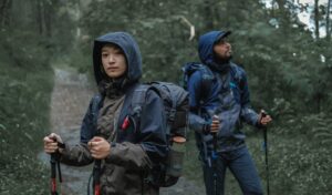 Tips Mencuci Jaket Gunung agar Awet