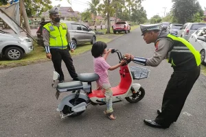 Tren-Makin-Marak- Polri-Imbau-Orang-Tua-Tak-Izinkan-Anak-Bersepeda-Listrik
