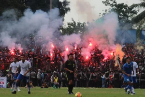 Hubungan bototoh dan manajemen perisb kian memanas