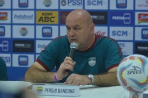 Bojan Hodak Sebut Adilson Maringa