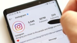 download story IG dengan Musik