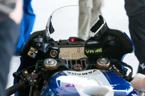 ilustrasi minyak rem motor