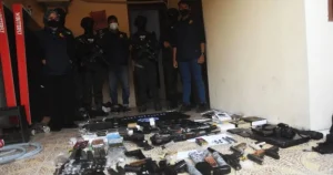 karyawan bumn isis