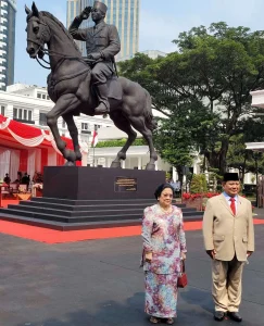lokasi patung soekarno
