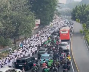 demo nakes gedung dpr