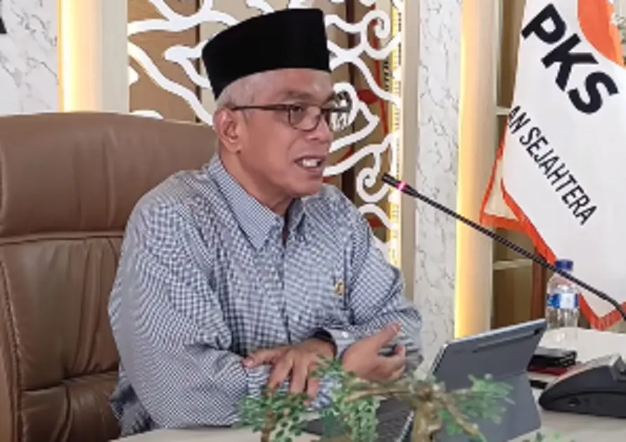 Patung Soekarno PKS Jabar
