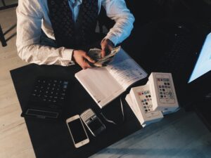 Cara Efektif Mengelola Keuangan