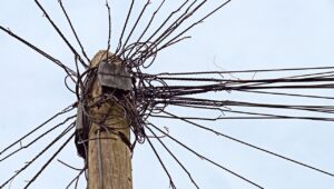 Kabel Udara Semrawut