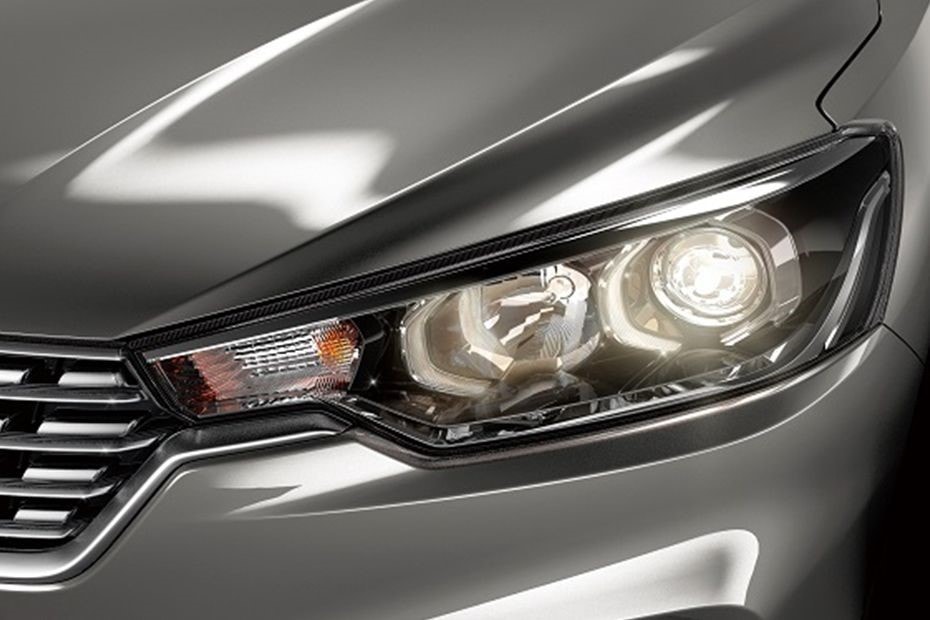 tips membersihkan lampu mobil buram