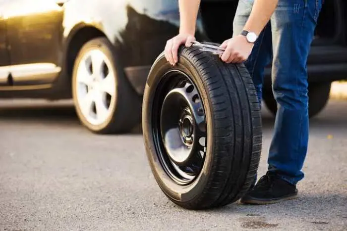 tips rawat ban serep mobil
