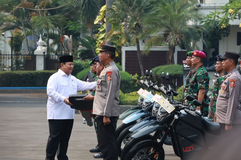 menhan berikan 100 motor trail listrik