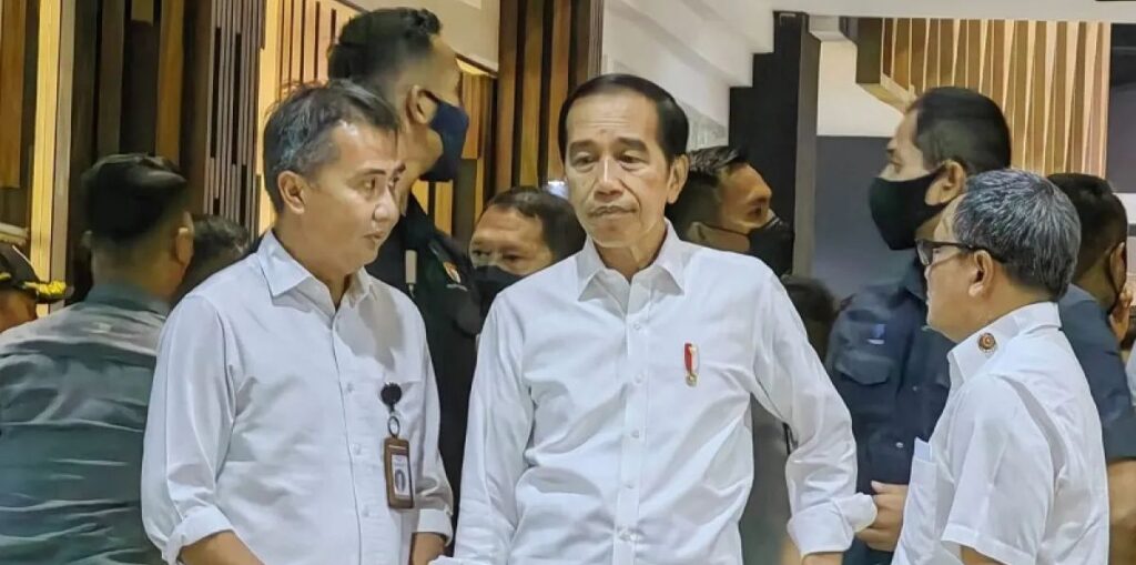 BEY MACHMUDDIN PJ Gubernur Jawa Barat