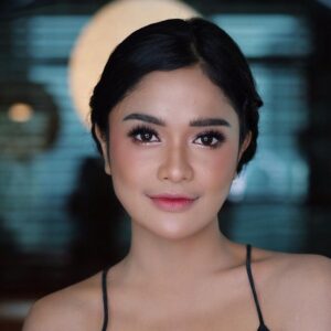Gaya Makeup