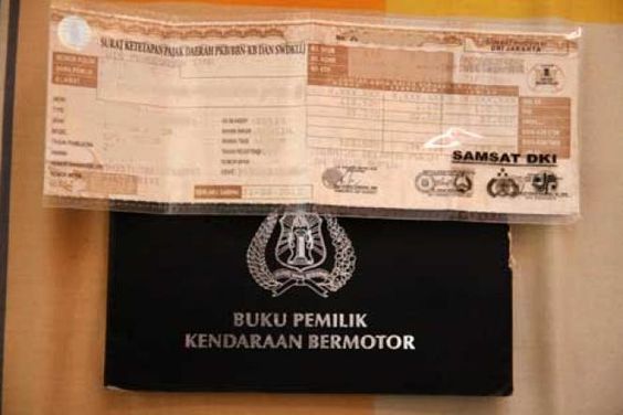 Kertas yang digunakan STNK