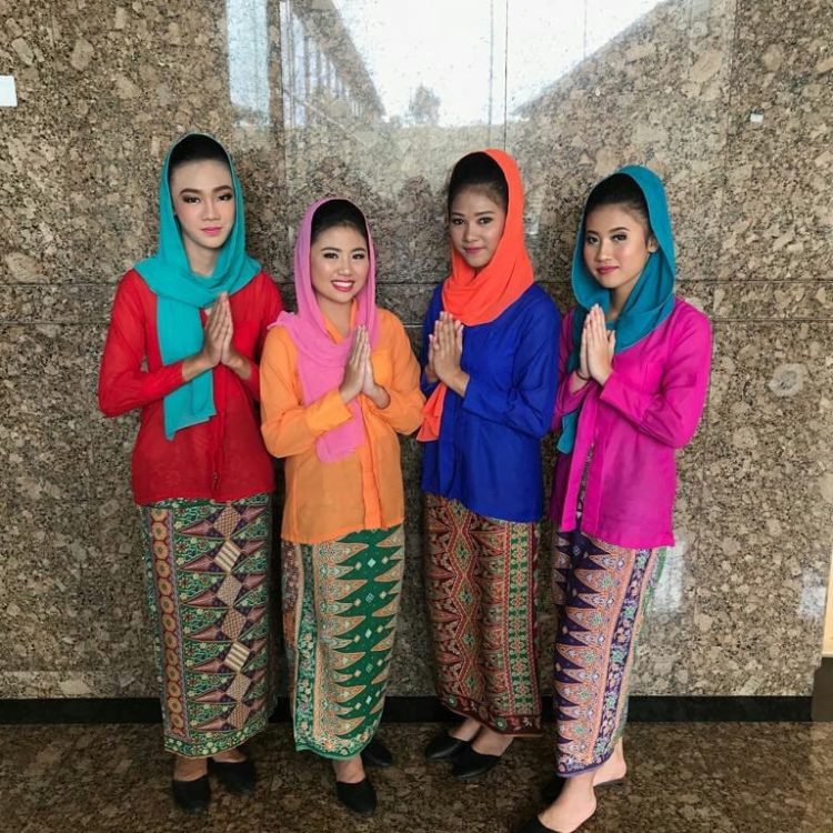 Kebaya Encim