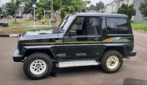 daftar mobil daihatsu 4x4