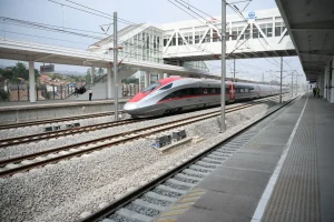 Pendaftaran Uji Coba Kereta Cepat