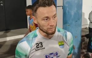 gelandang persib marc klok, persib vs persikabo, timnas indonesia vs vietnam