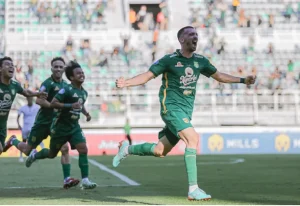 persebaya vs dewa united