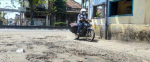 teknik berkendara motor
