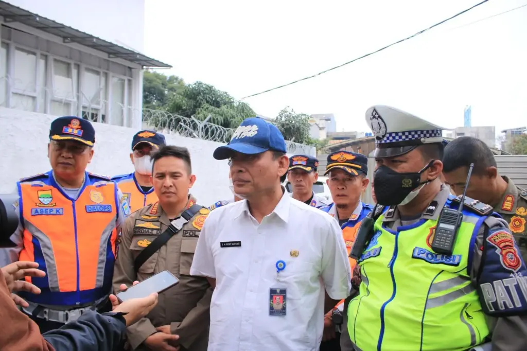 Parkir Liar Eks Gedung Palaguna
