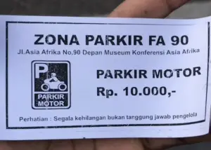 Parkir Ilegal Eks Gedung Palaguna