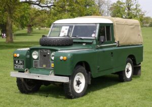 Spesifikasi dan Harga Land Rover Series II yang Digunakan Anies-Cak Imin