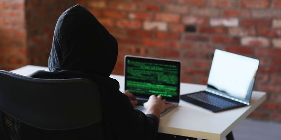 Handphone Terkena Hacker