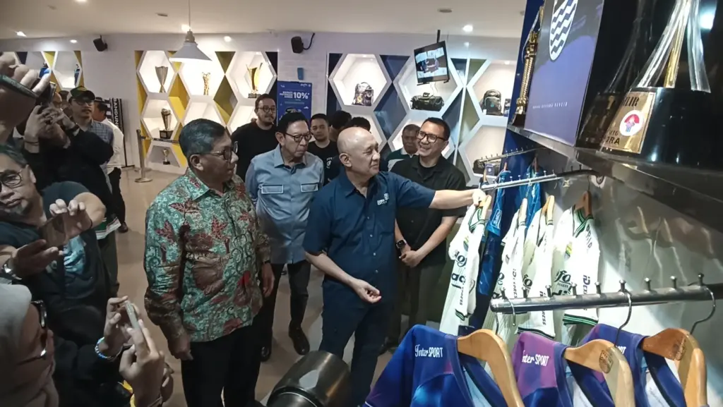 Persib Bandung Bantu Pelaku UMKM