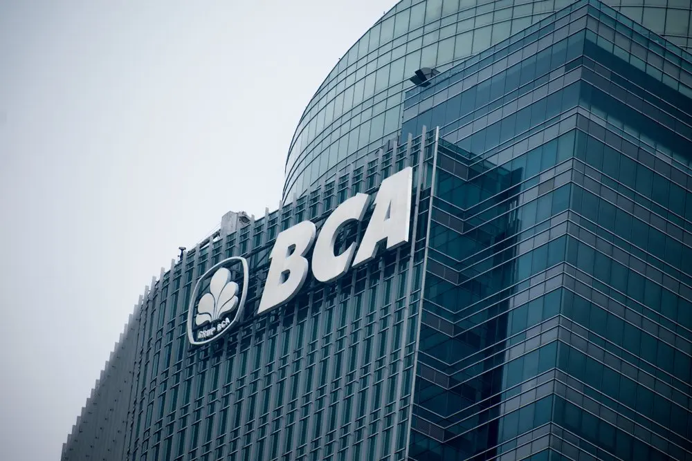 OJK Denda BCA