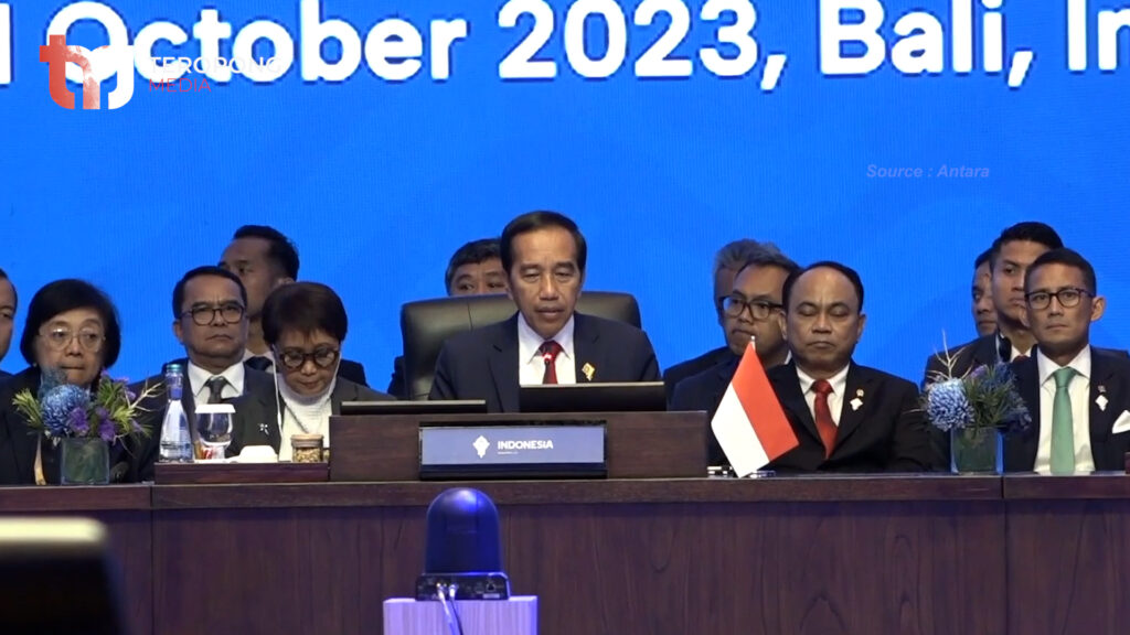Sorotan Presiden Jokowi pada Masalah Sampah Laut di Acara Pembukaan KTT AIS