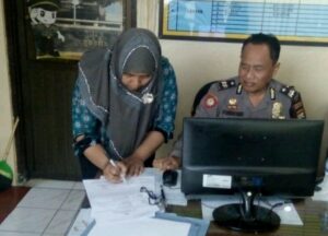 bocah laporkan ibu