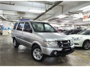 isuzu panther 2016