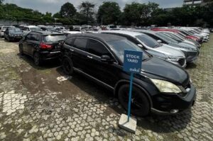 mobil bekas (4)