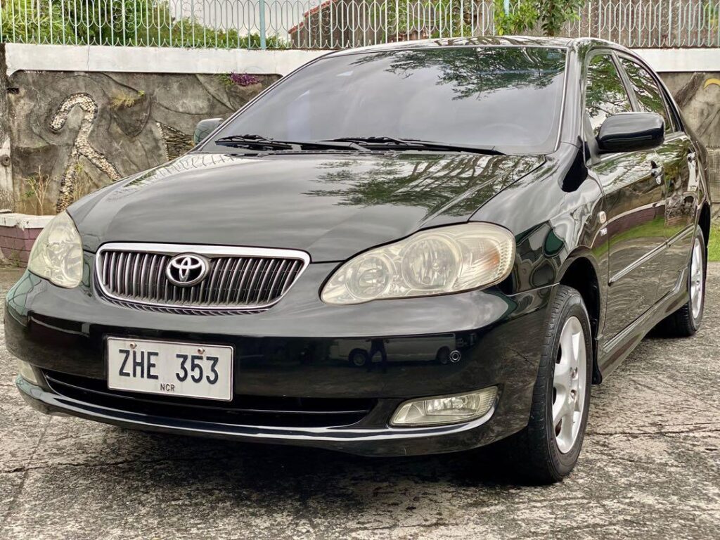 mobil bekas sedan