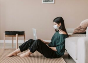 virus cacar monyet-