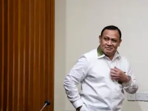 FIRLI BAHURI SYL (9)