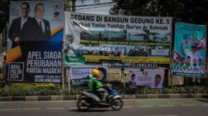 Alat Peraga Kampanye