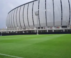 JIS pelatih brasil