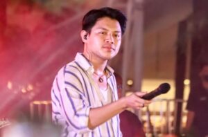 Profil Rony Parulian