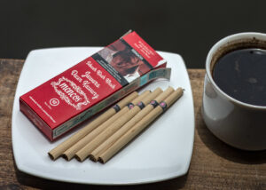 Rokok kretek