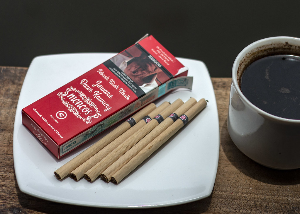  Rokok kretek