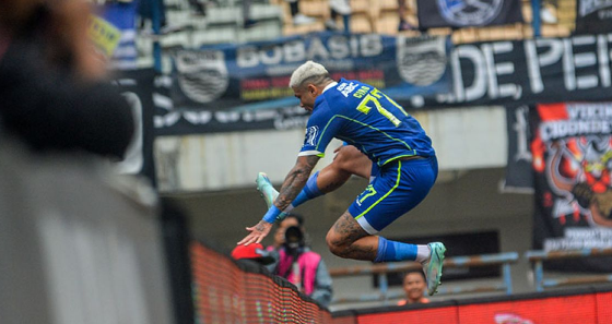 Ciro Alves Persembahkan Gol