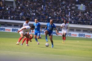 persib bandung vs Persik kediri